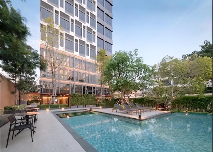 Apartment Bts Onnut Loft Quiet Netflix Rooftop Bar Bangkok
