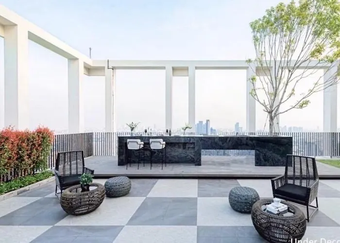 Apartment Bts Onnut Loft Quiet Netflix Rooftop Bar Bangkok
